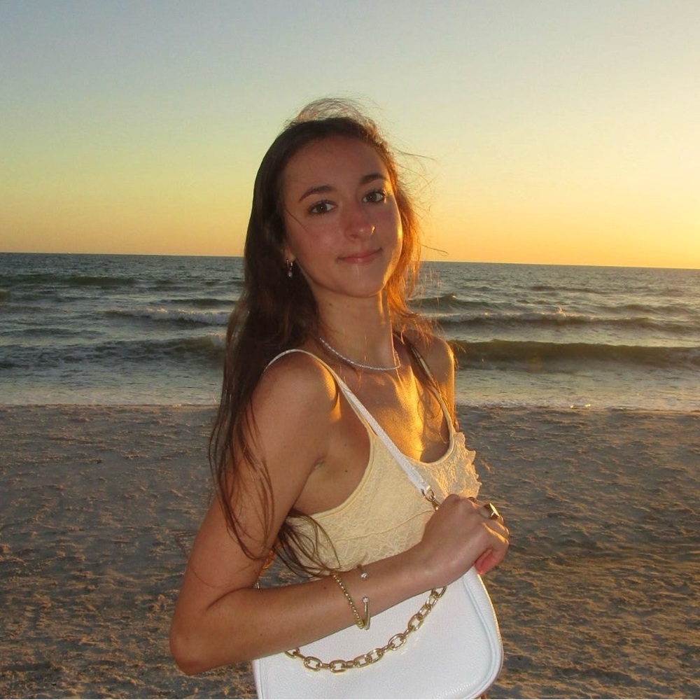 Meet your Posher, Lilly